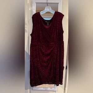 Lane Bryant Velvet Burnout Midi Dress 18/20 – Elegant & Flattering! 🍷